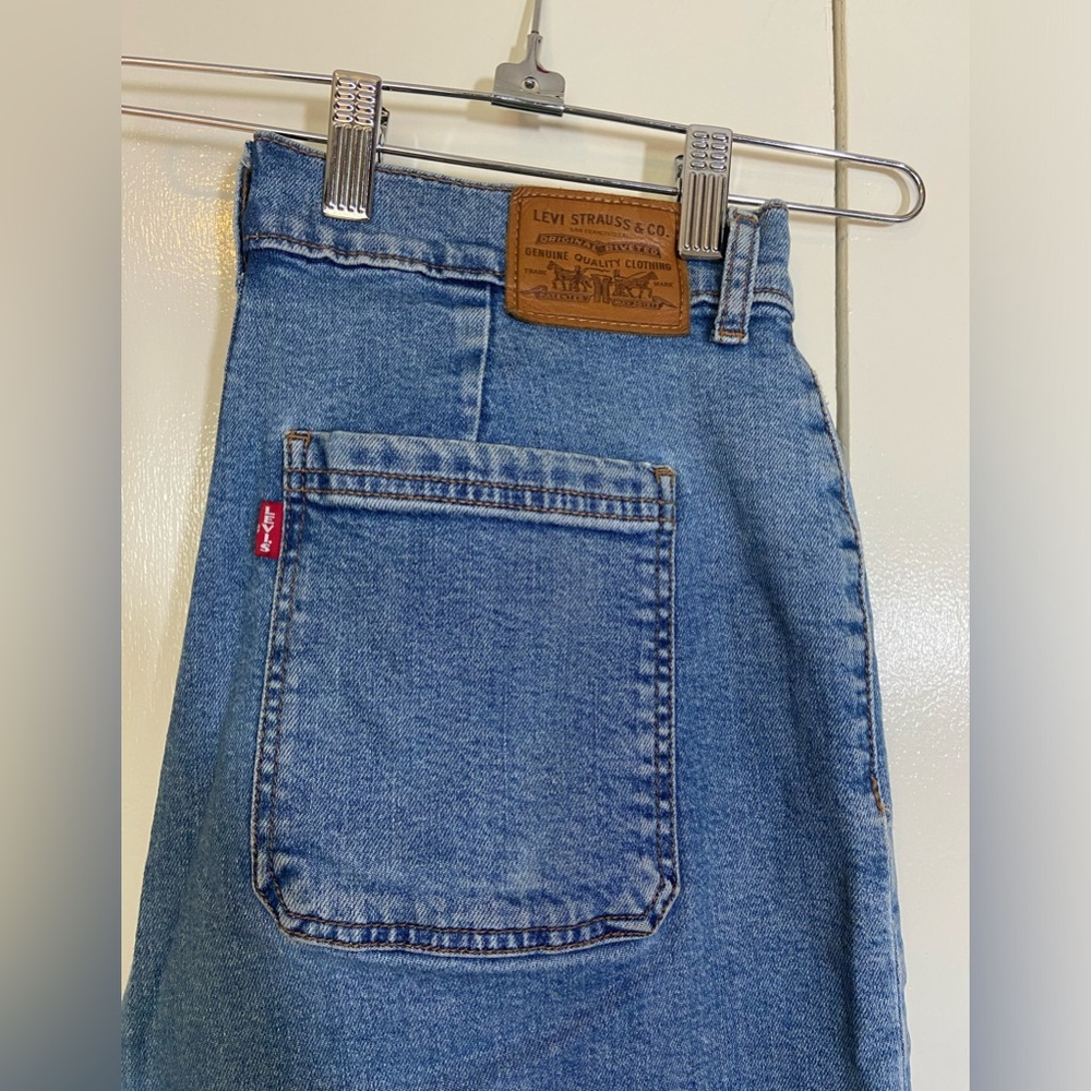 Levi’s High-Rise Jeans - Limited Edition